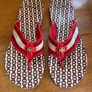 Tory Burch Gemini Link Red and Cream Flip Flops - Size 7